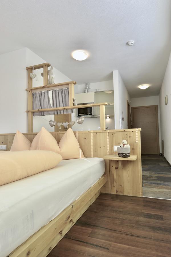 Aparthotel Ambiente Umhausen Pokoj fotografie